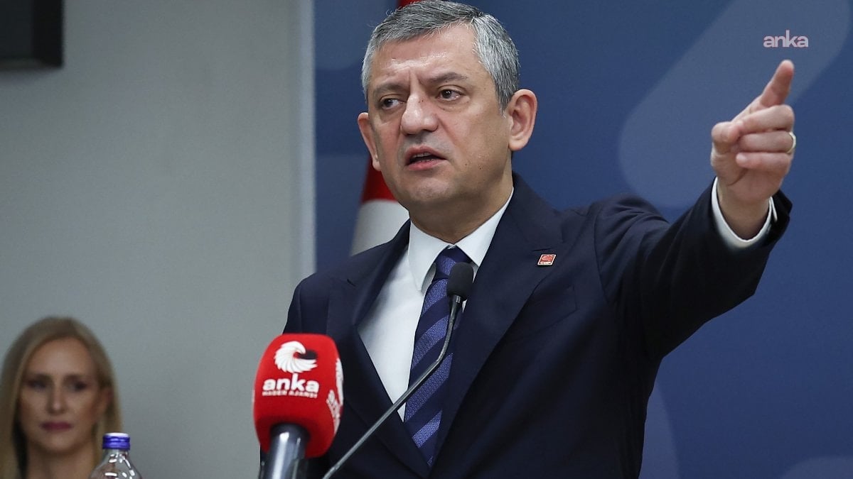 CHP-İYİ Parti görüşmesi sonrası Özgür Özel açıklama yaptı