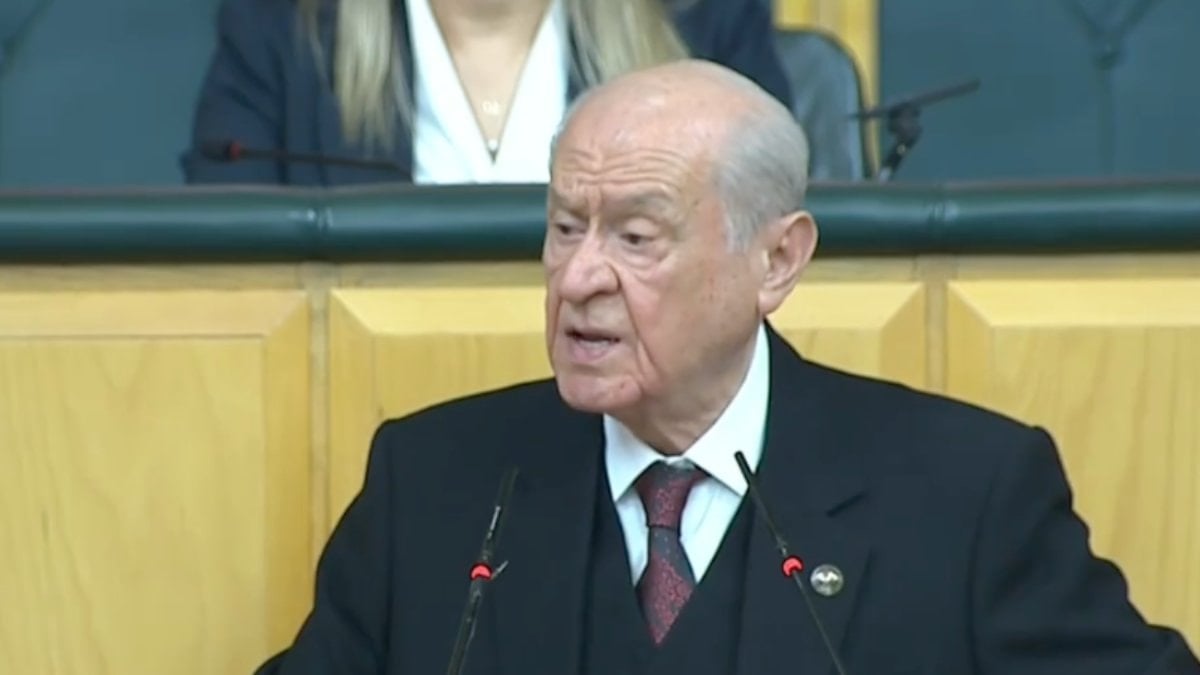 Devlet Bahçeli: Ahlakımız yaylım ateşine maruz kalıyor