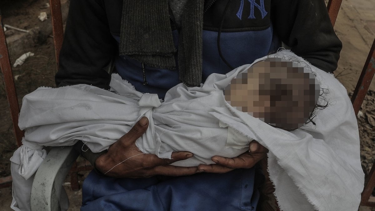 Gazze’de dondurucu soğuklar, bir bebeği daha hayattan kopardı