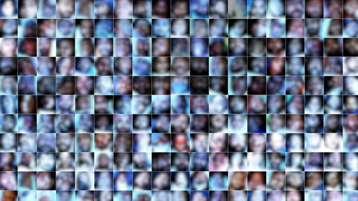 İran’da öldürülen yüzlerce protestocunun fotoğrafı sızdırıldı