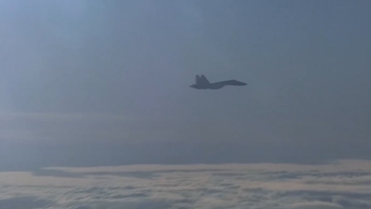 Rus bombardıman uçaklarından Baltık Denizi’nde 5 saatlik uçuş