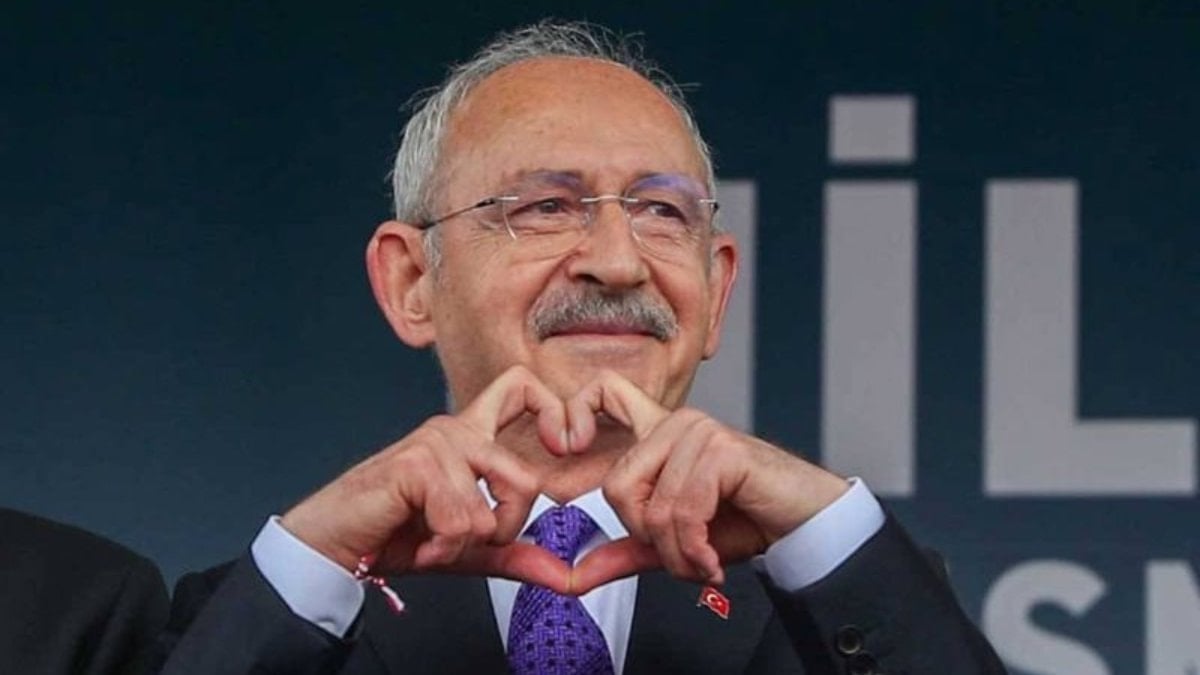 CHP’de Kemal Kılıçdaroğlu’nun siyasete geri dönmesi için toplantı yapıldı