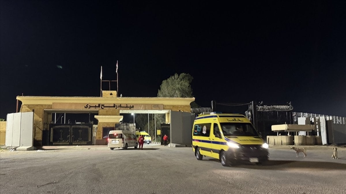 İsrail, Gazze Şeridi’ne geçişlerin kapatıldığını açıkladı