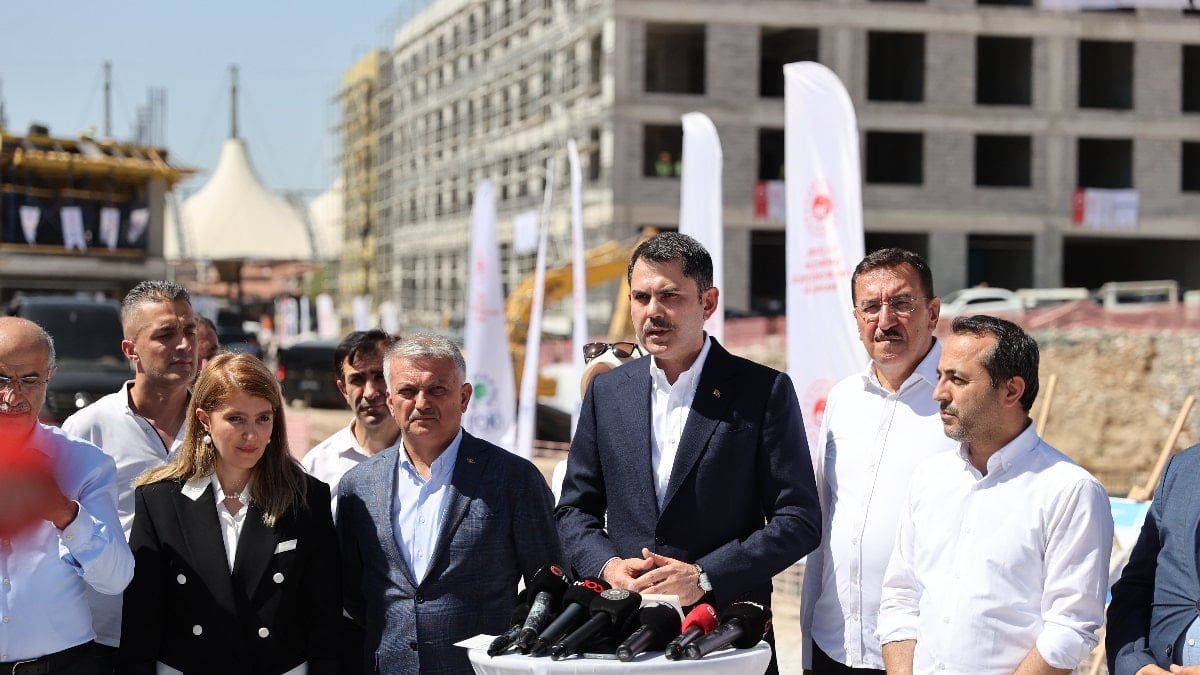 Murat Kurum paylaştı: Deprem konutları için ödeme planı