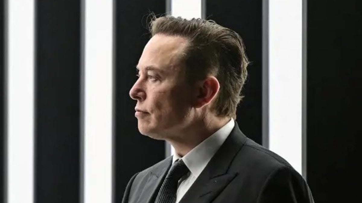 Musk’tan Epstein çıkışı: Gerçeği söyleyenlerin dava masraflarını ben karşılarım