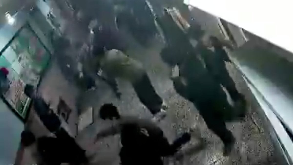 ABD ile İsrail, İran’a okulun yakınını vurdu: Görüntüler ortaya çıktı