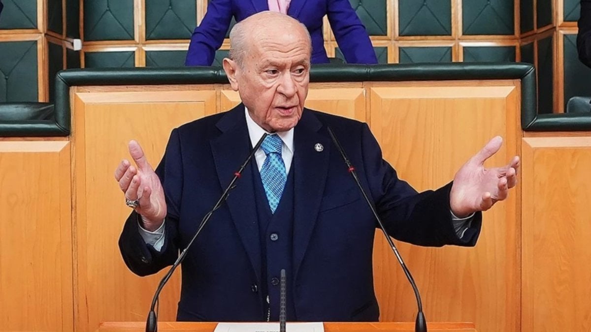 Devlet Bahçeli’den rejim yorumu: Değişiklik İran’da değil İsrail’de yaşanmalıdır