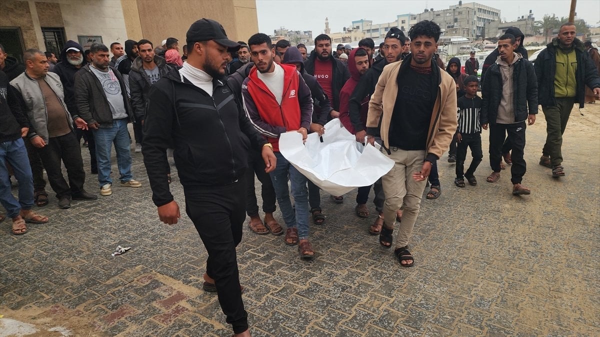 Gazze’de can kaybı 72 bin 285’e yükseldi