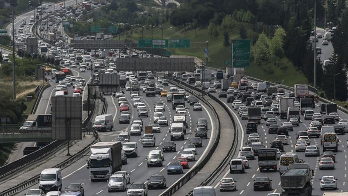İçişleri Bakanlığı: Standart dışı plaka denetimlerinde 1 Nisan’a kadar ceza kesilmeyecek