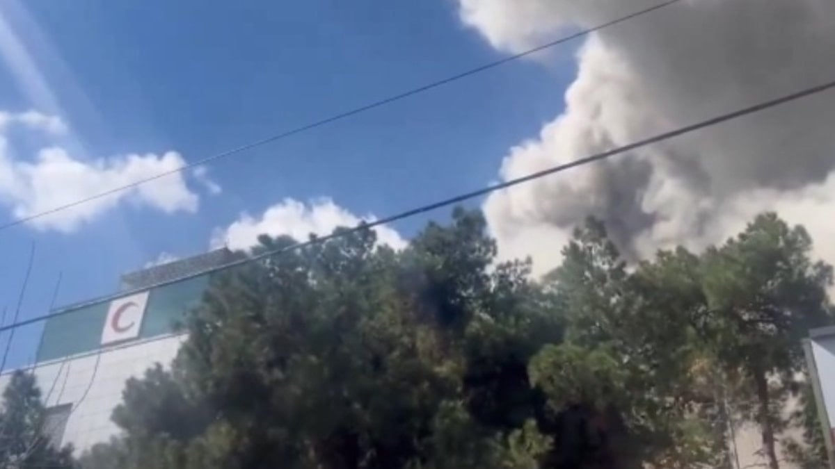 İran Kızılayı: Tahran’daki Kızılay ve hastaneler hedef alındı