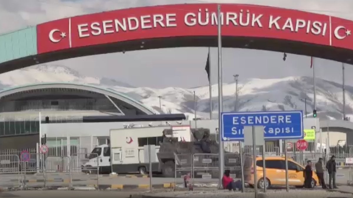 İran sınırında güvenlik tedbirleri artırıldı