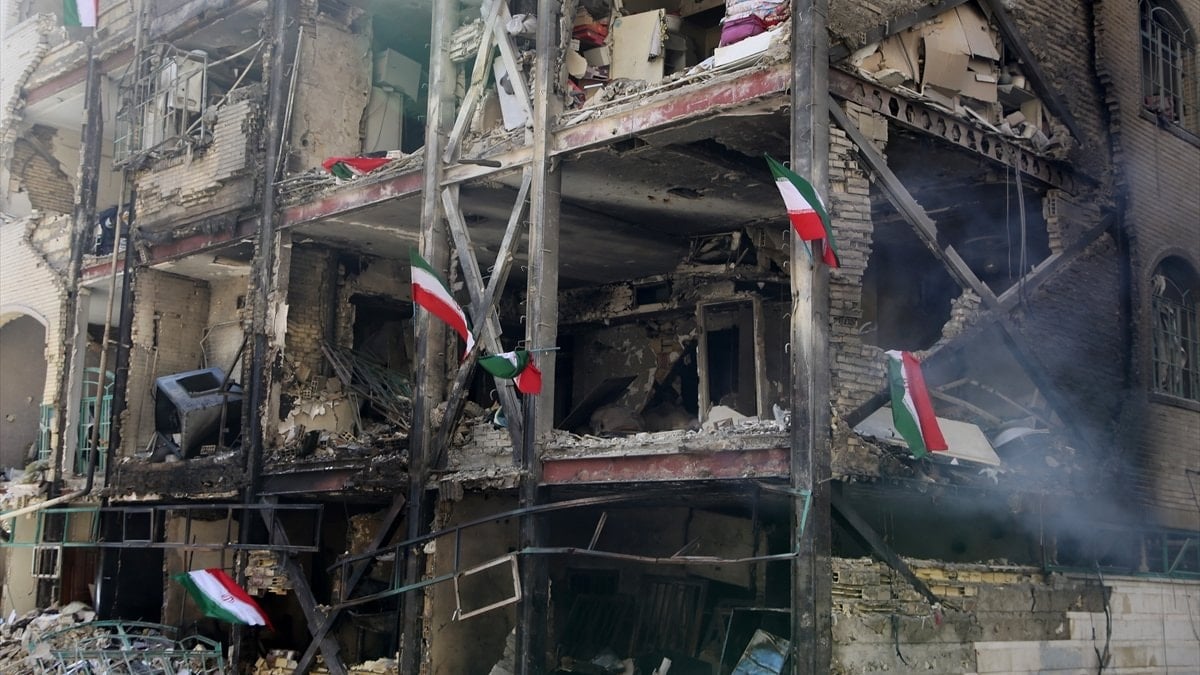 İran’a yönelik saldırılarda bin 332 sivil hayatını kaybetti