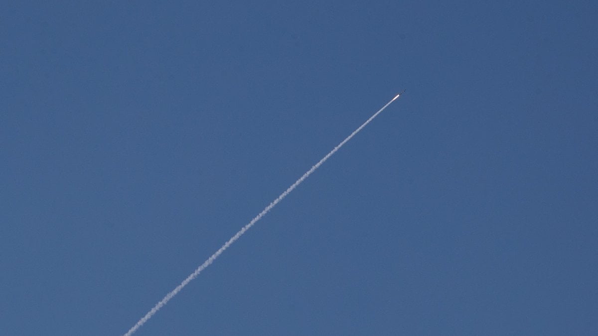 İran’dan İsrail’e 24’üncü hava saldırısı