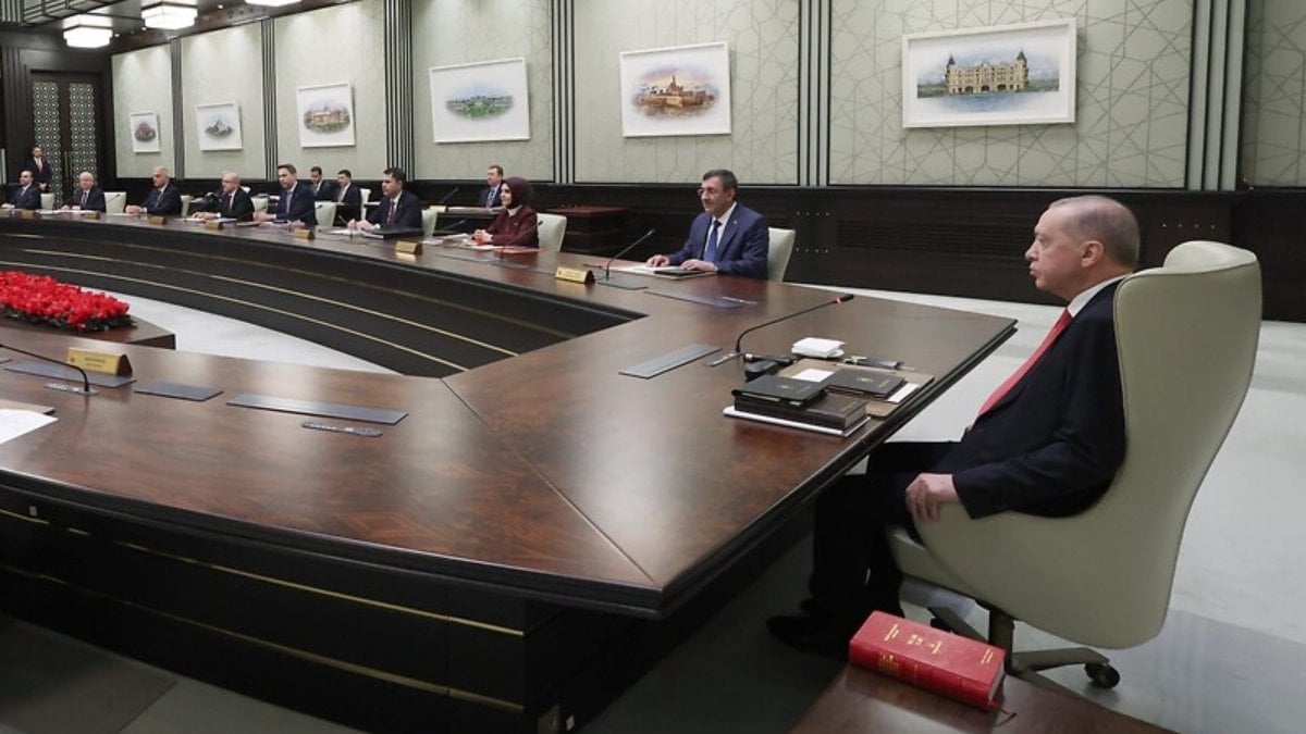 Kabine toplanıyor: Ana gündem maddesi Orta Doğu’daki savaş olacak