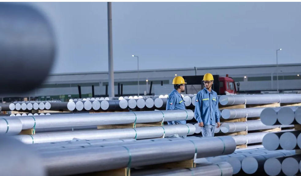 Ortadoğu’nun Alüminyum Devine Ağır Darbe: BAE’de Üretim Durma Noktasında