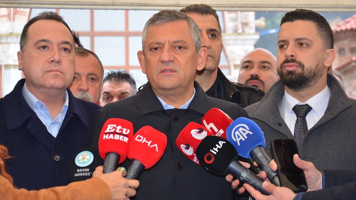 Özgür Özel: İran’ın geleceğine İranlılar karar verecek