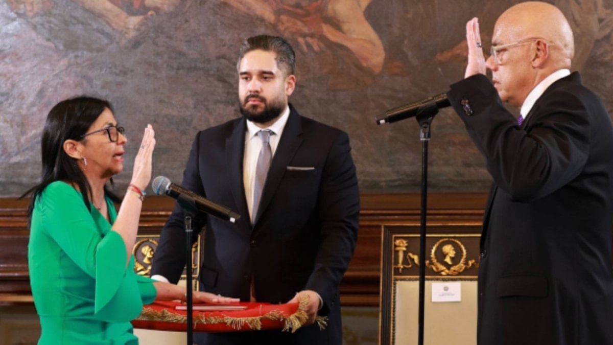 Venezuela Geçici Devlet Başkanı’ndan ABD mesajı: İstikrarlı ilişkiler kurmak istiyoruz