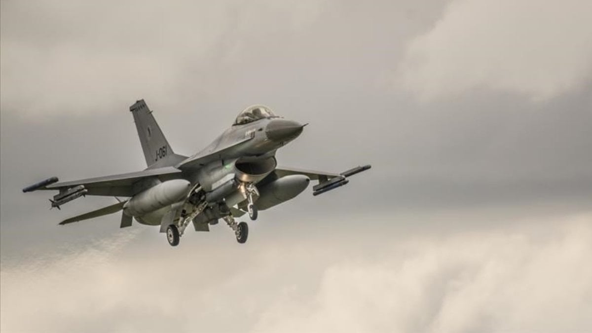 ABD savaş uçaklarının Orta Doğu’ya ilerleyişi radar görüntülerine yansıdı