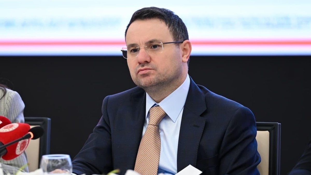 Akın Gürlek: Hiçbir kişi ya da makam hukukun üstünde değildir