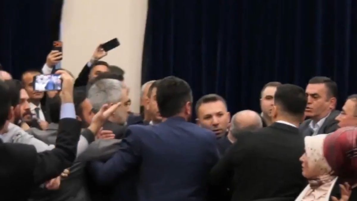 Ataşehir Belediye Başkan vekilliği seçimlerinde gerginlik