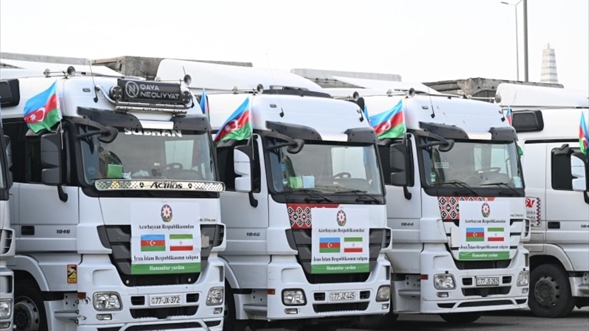Azerbaycan, İran’a yeniden insani yardım gönderdi