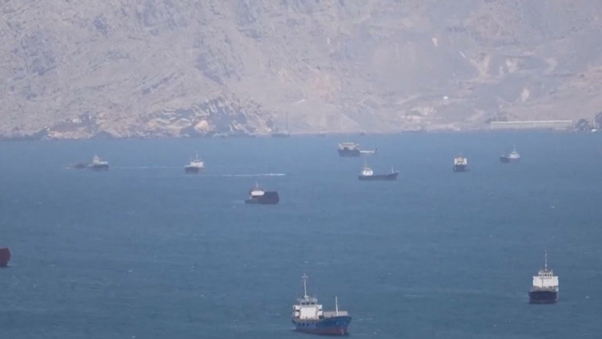 CENTCOM duyurdu: İran ablukasında 42 gemi geri çevrildi