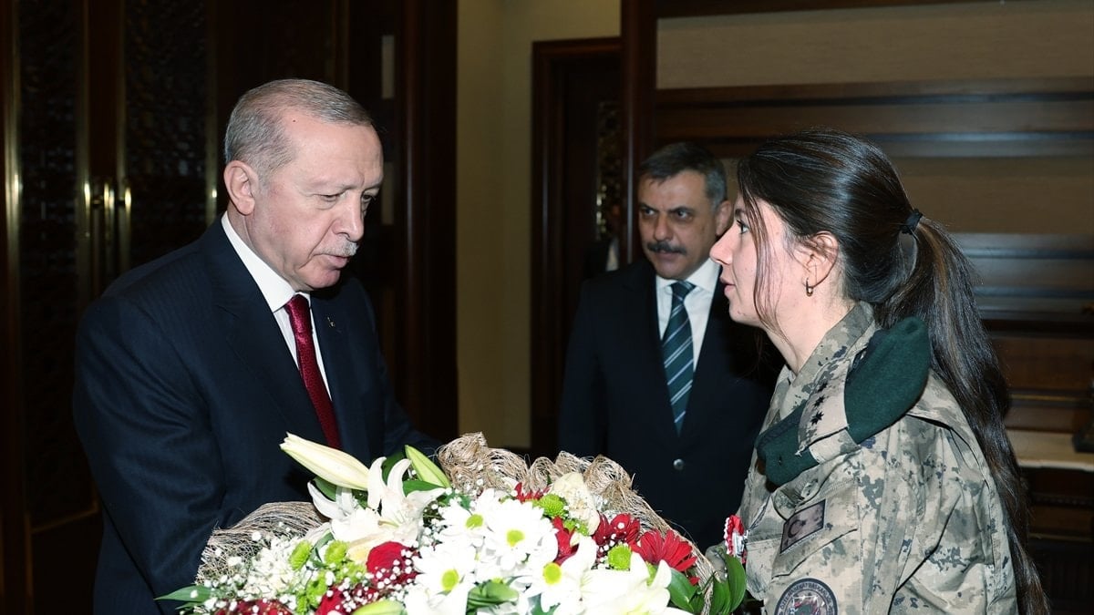 Cumhurbaşkanı Erdoğan, Polis Haftası’nda Bakan Çiftçi ve heyetini kabul etti