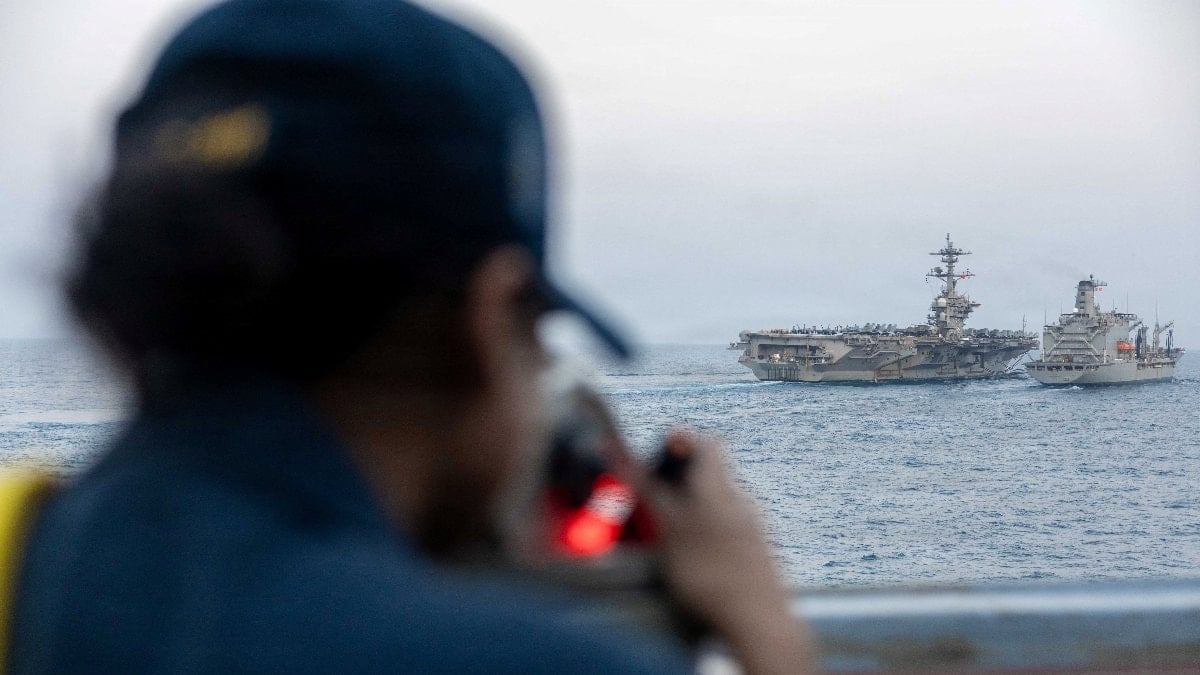 Donald Trump, Hürmüz’de İran’a ait kargo gemisini vurduklarını duyurdu