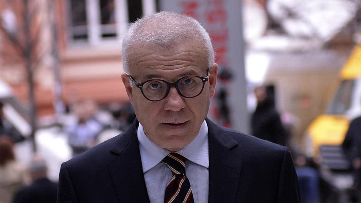 Ertuğrul Özkök: Dünyanın en büyük palavrası “İyi gazeteci muhalif olur” demektir