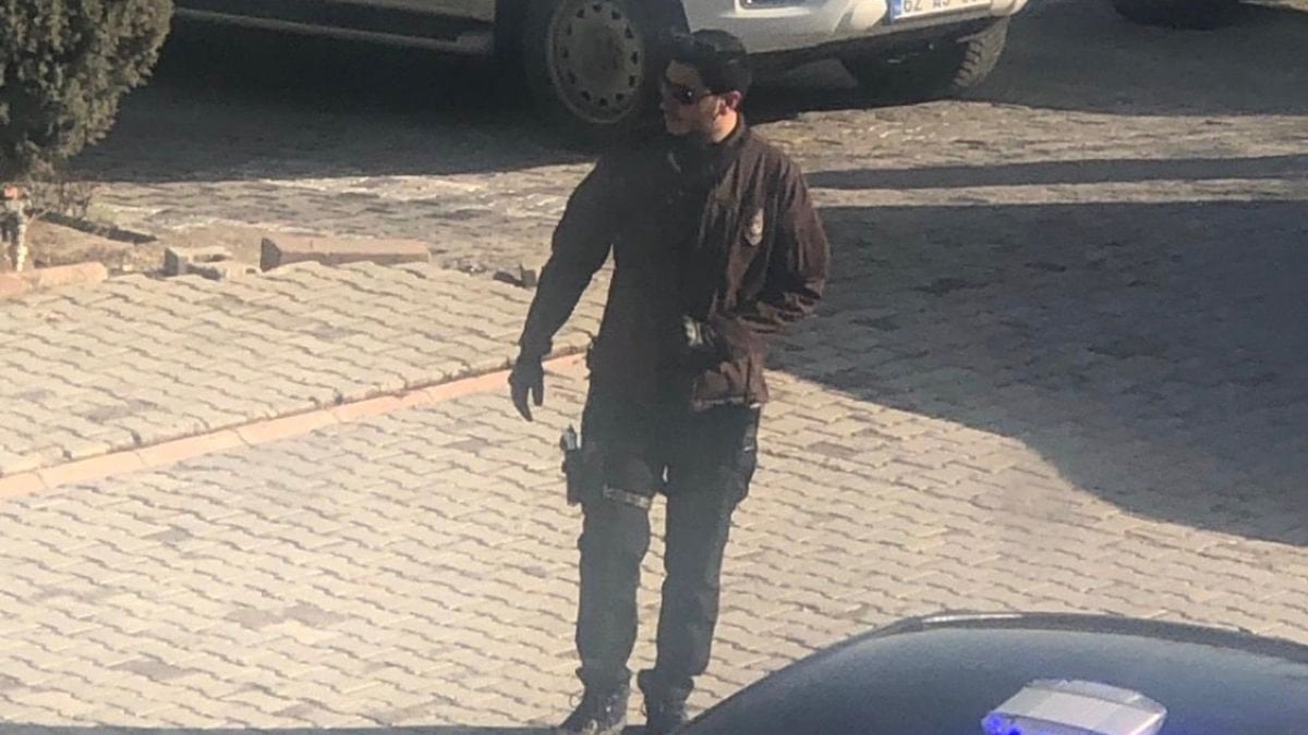 Gülistan Doku soruşturmasında tutuklu Mustafa Türkay Sonel’in tabancalı fotoğrafı ortaya çıktı