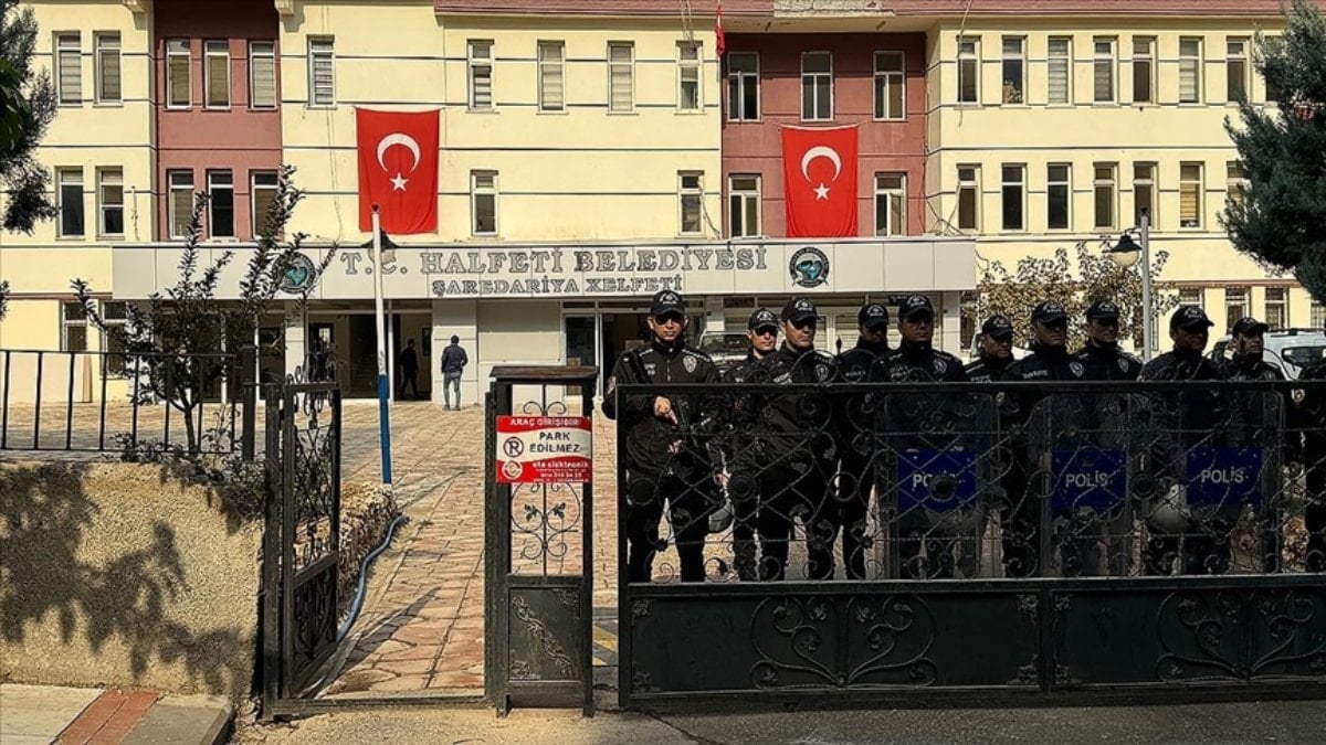 Halfeti Belediyesi’ne operasyon: 47 gözaltı