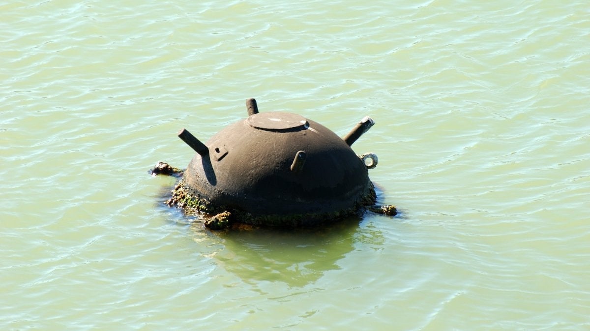 Hürmüz Boğazı’nda mayın engeli: İran açamayacaklarını söyledi