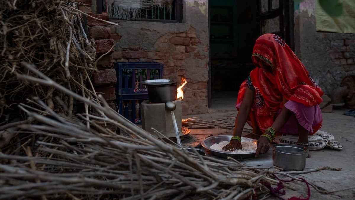 Hürmüz Boğazı’ndaki aksamaların Hindistan’da yarattığı enerji sıkıntısı devam ediyor