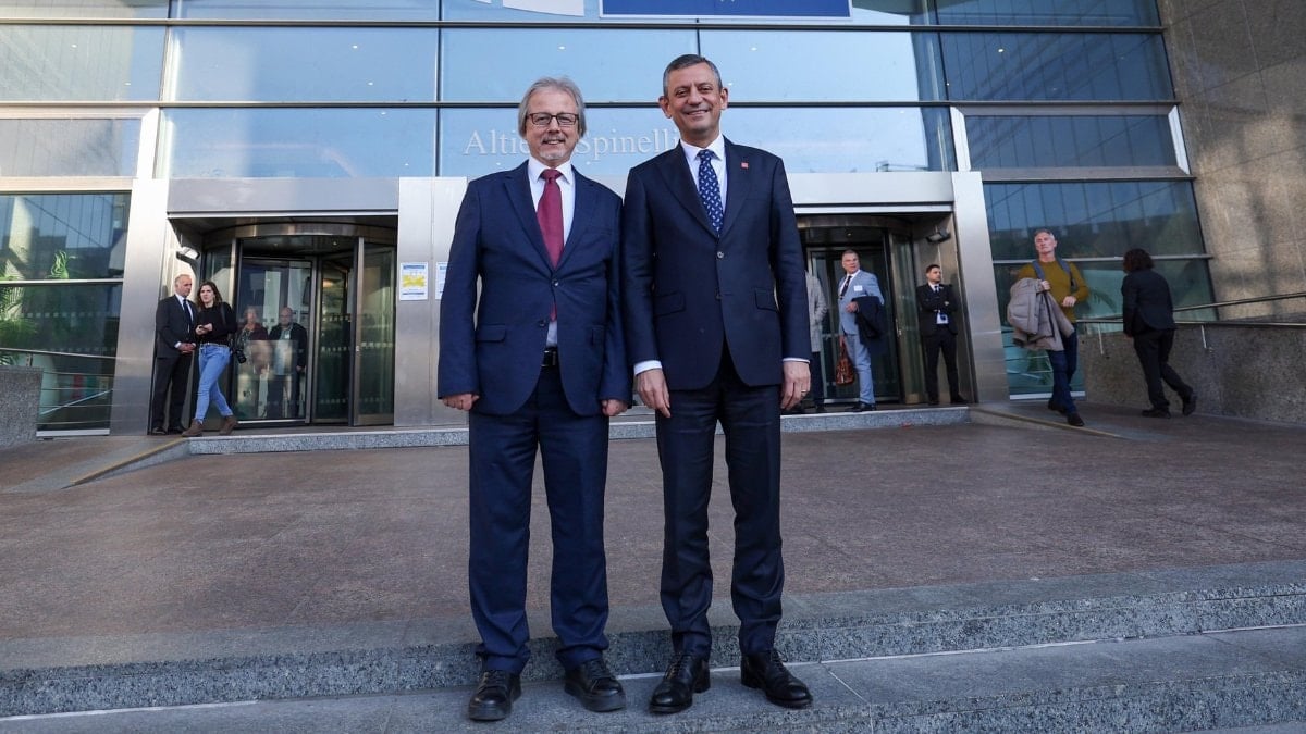 İlhan Uzgel: Özgür Özel uluslararası alanda güçlü bir muhatap