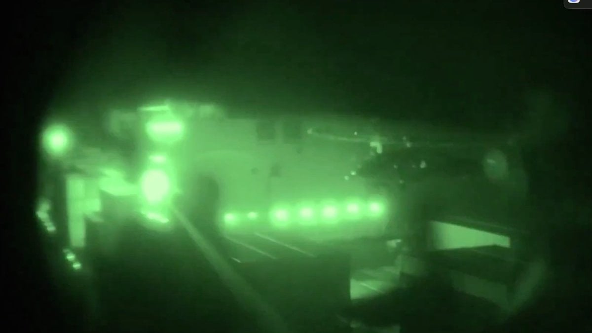 İran bayraklı geminin ABD tarafından ele geçirildiği anlar ortaya çıktı