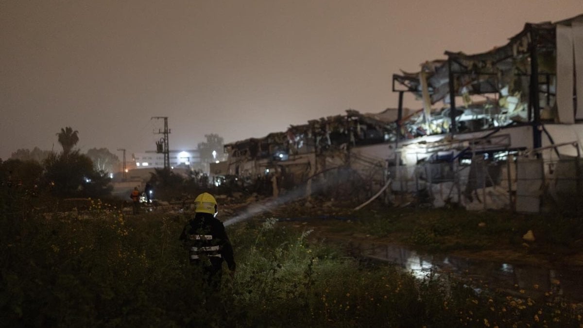 İran, İsrail’in savunma sanayii için kritik öneme sahip olan tesisini vurdu