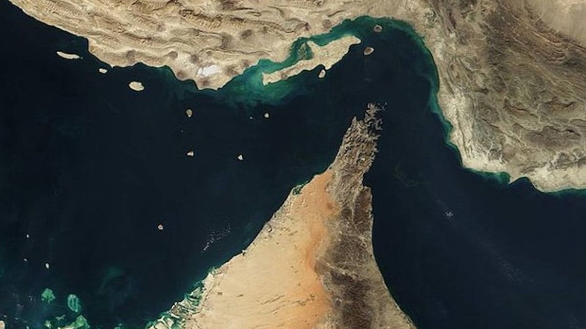 İran’dan ABD’nin Hürmüz Boğazı’na yönelik ablukasına tepki