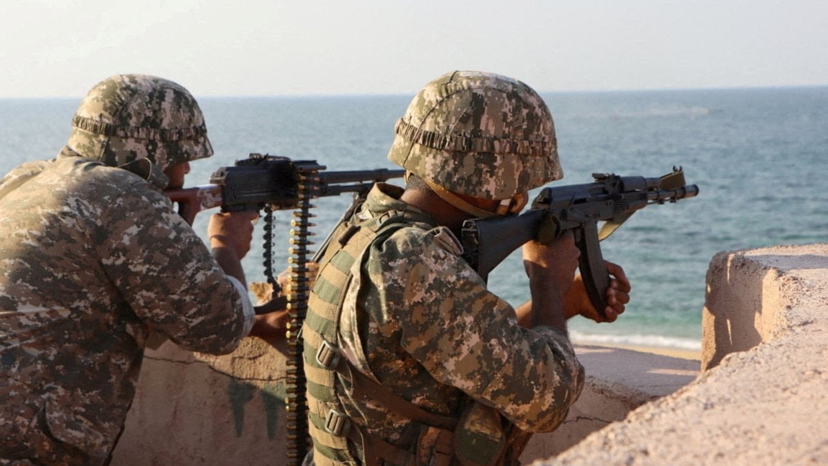 İran’dan Hürmüz Boğazı için net uyarı: Yaklaşan hedef olur