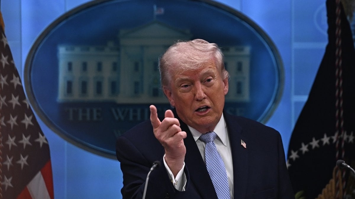 İran’ı yok etme tehdidinden 2 haftalık ateşkes kararına: Trump’ın 10 saatlik dönüşümü