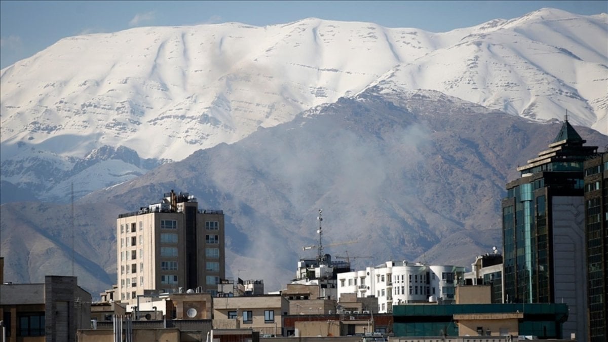 İran’ın başkenti Tahran’da patlama meydana geldi