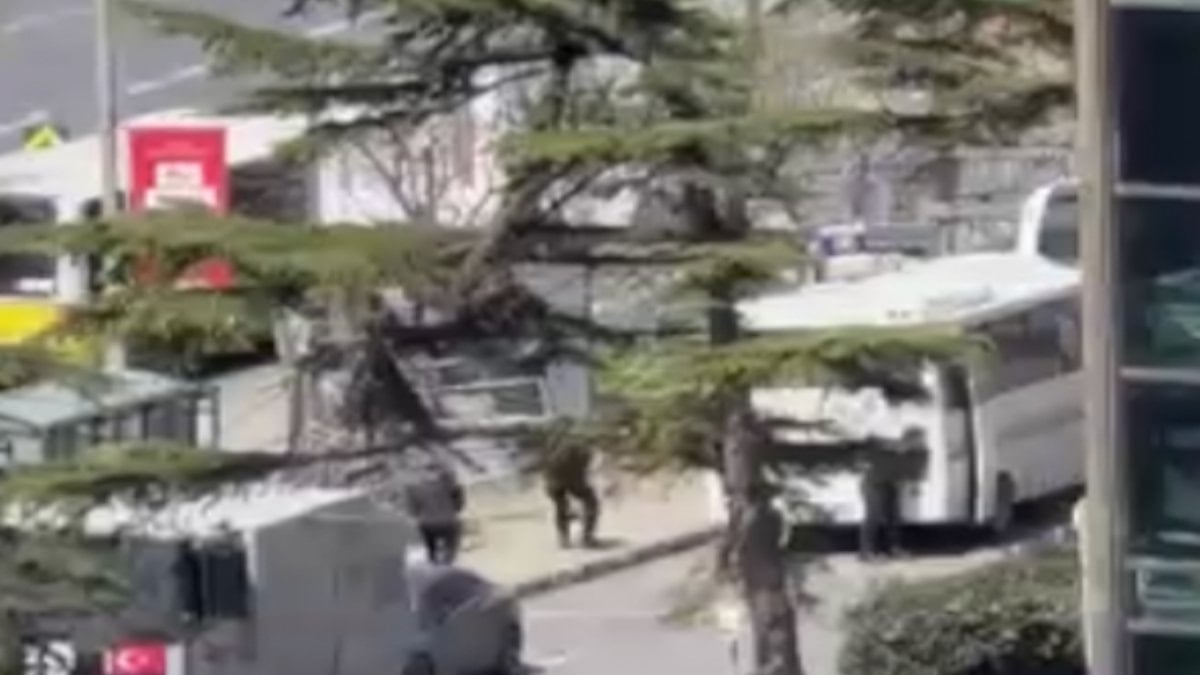 İsrail Başkonsolosluğu önünde silah sesleri