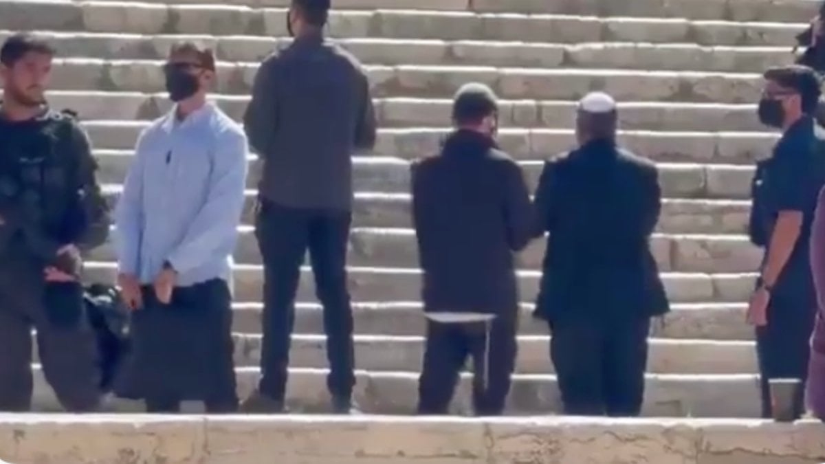 İsrailli Bakan Ben-Gvir, Mescid-i Aksa’ya baskın düzenledi