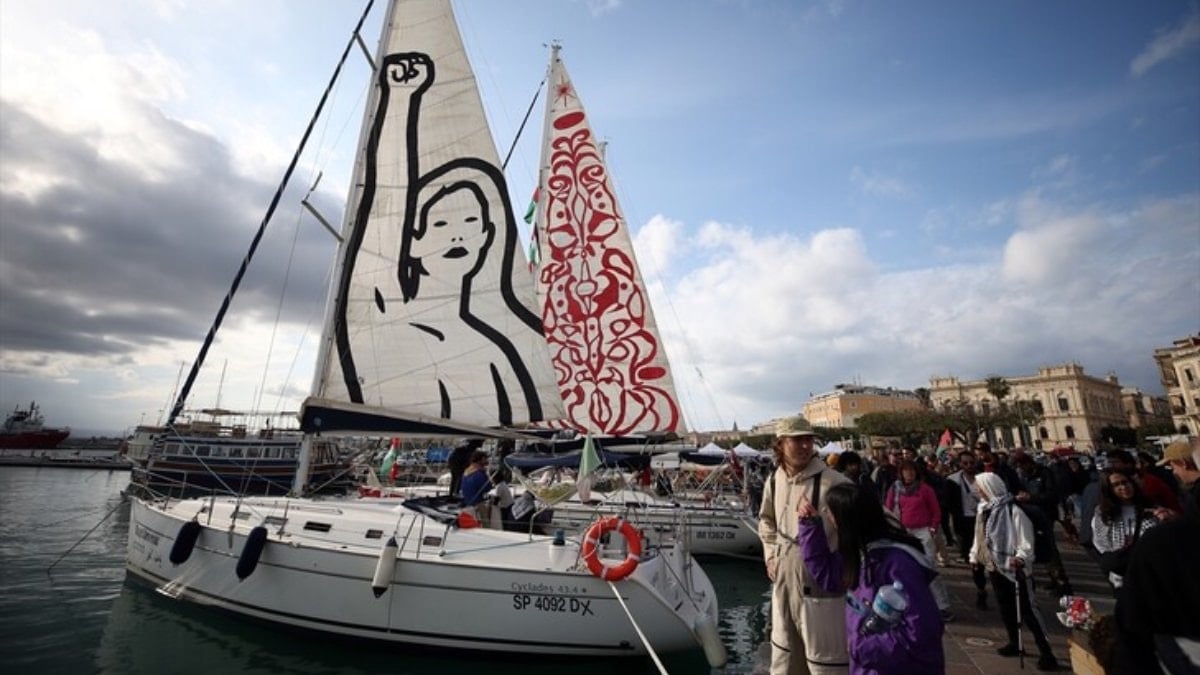 Küresel Sumud Filosu Sicilya’da