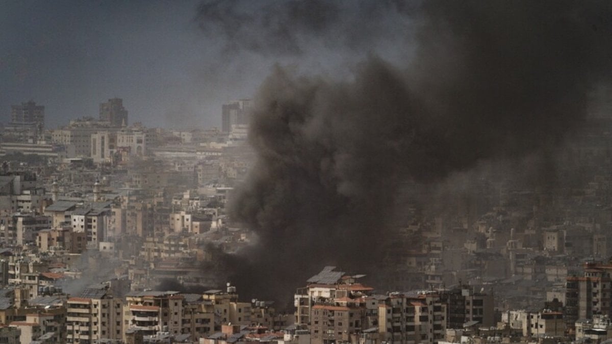 Lübnan’a saldırıların sürmesi halinde İran’ın ateşkesten çekilebileceği iddiası