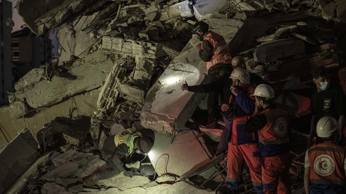 Lübnan’da can kaybı 254’e yükseldi