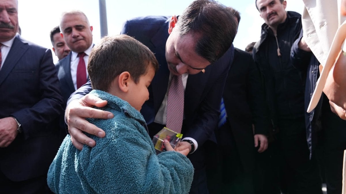 Murat Kurum’dan Çorum’da esnafa ziyaret