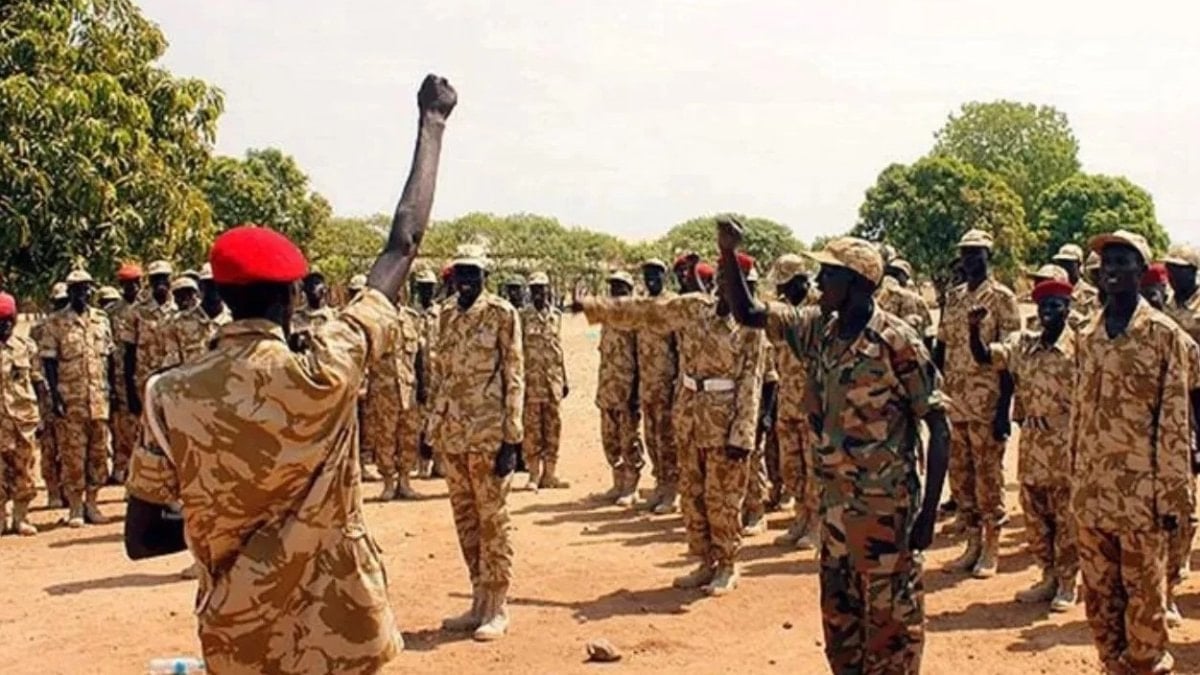 Nijeryalı 200 askeri personel, Türkiye’de eğitim görecek