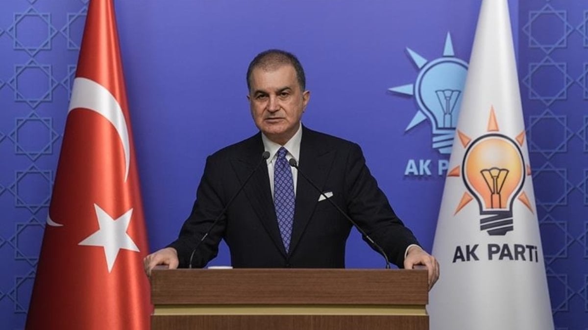 Ömer Çelik AK Parti MYK toplantısına ilişkin basın açıklaması yapıyor