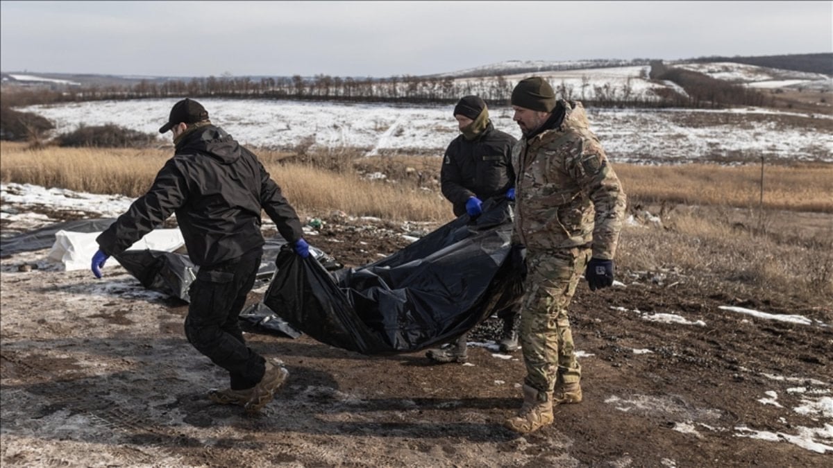 Rusya, bin Ukraynalı askerin cenazesini teslim etti