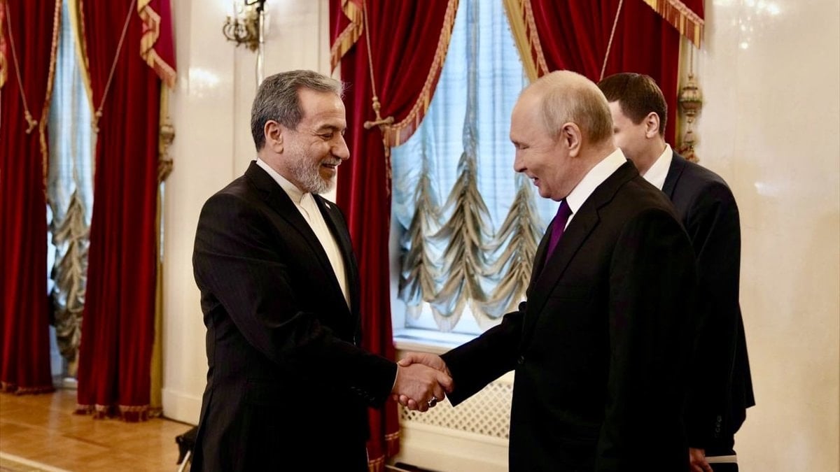 Rusya Devlet Başkanı Putin, İran Dışişleri Bakanı Abbas Arakçi’yi kabul etti